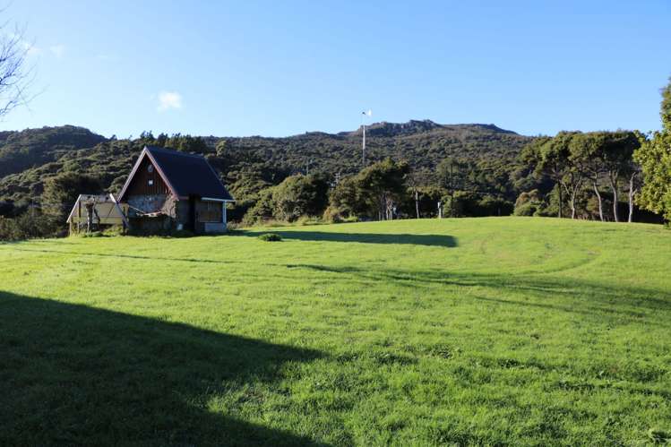 6 Harpoon Hill Great Barrier Island (Aotea Island)_7