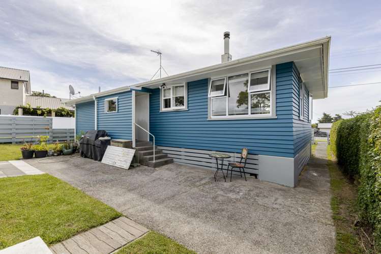 18 Cowling Road Hurdon_23