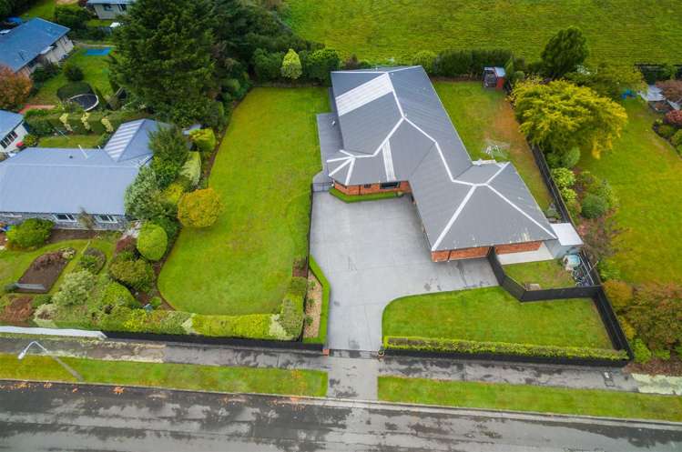 3 Azalea Close Templeton_18