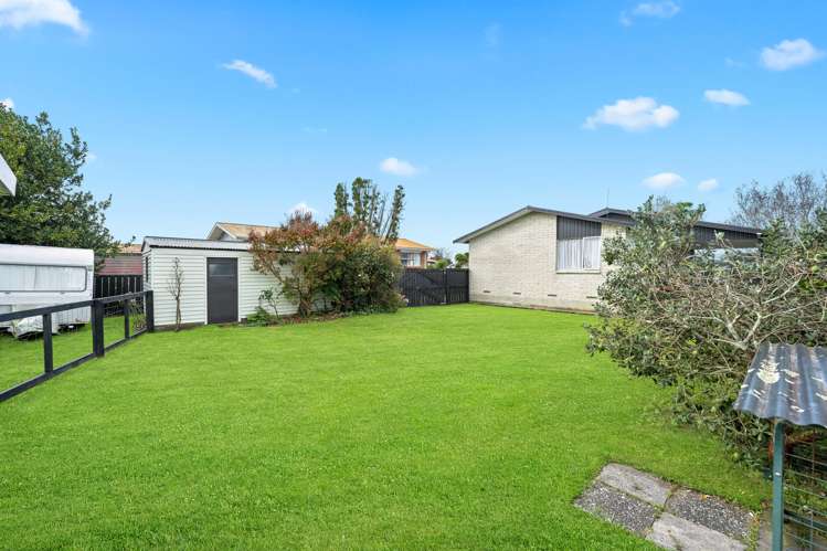 13 Marion Place Deanwell_11