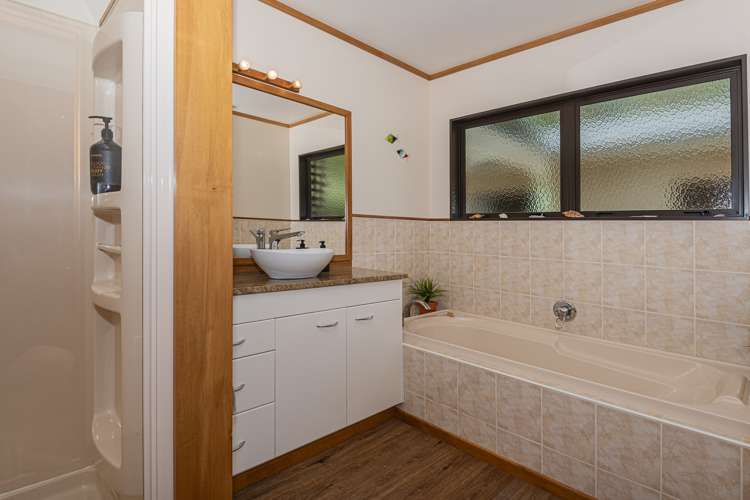 79 Clapham Road Whareora_12