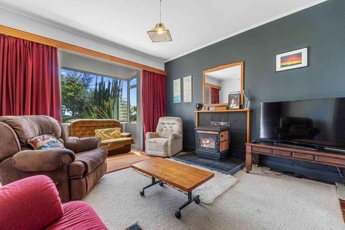 1009 Hetherington Road_1