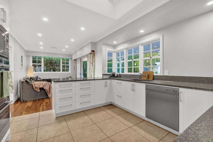 24 Norman Road Hauraki_11