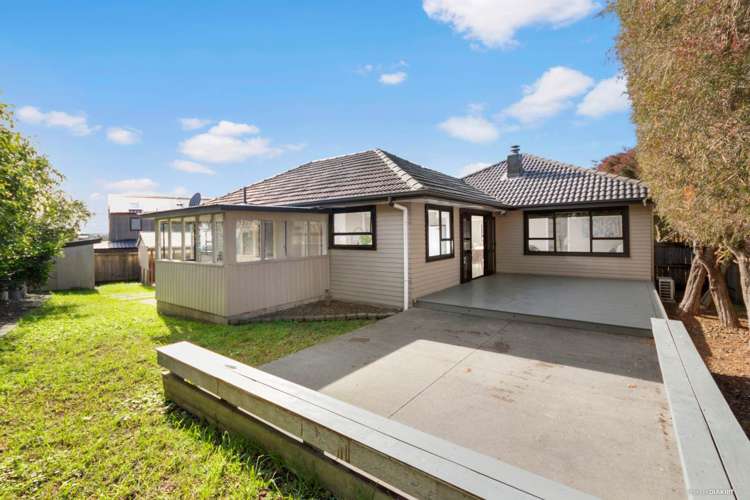 5 Ward Crescent Te Atatu Peninsula_12
