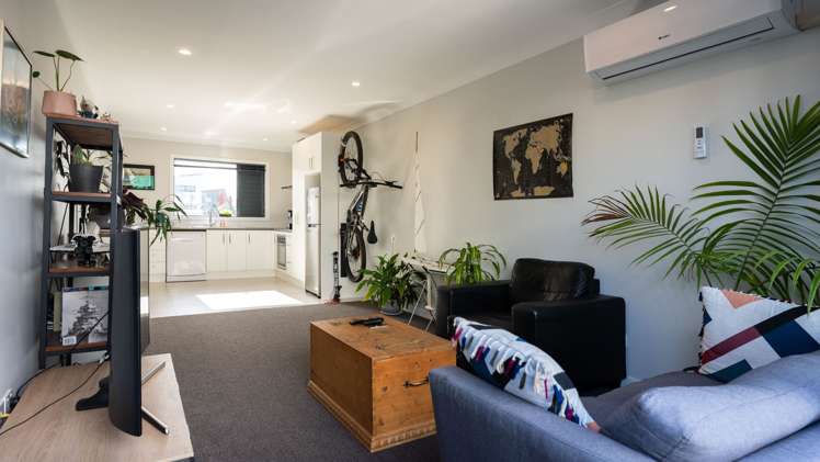 65 Glidepath Road Hobsonville_8