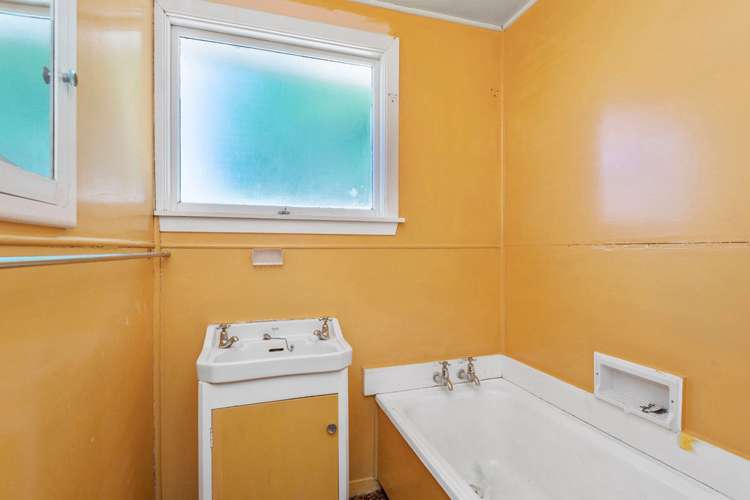 14 German Road Cust_10