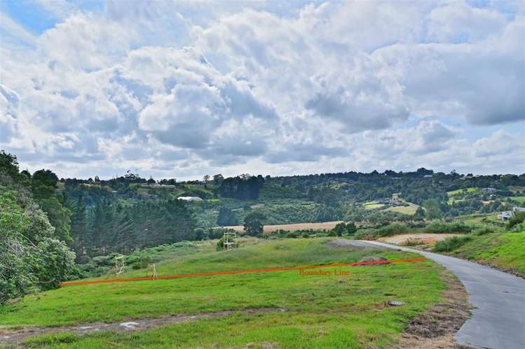 203 Point View Drive East Tamaki Heights_2