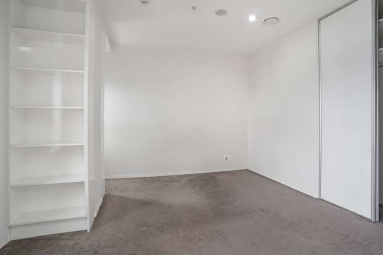 1009/20 Mccrae Way New Lynn_10