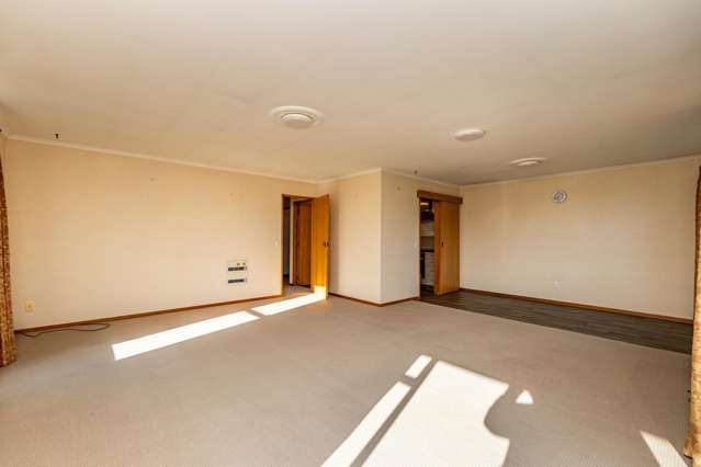 1/93 Avenue Road West End_4