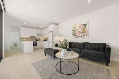 302/27 Rutland Street_2