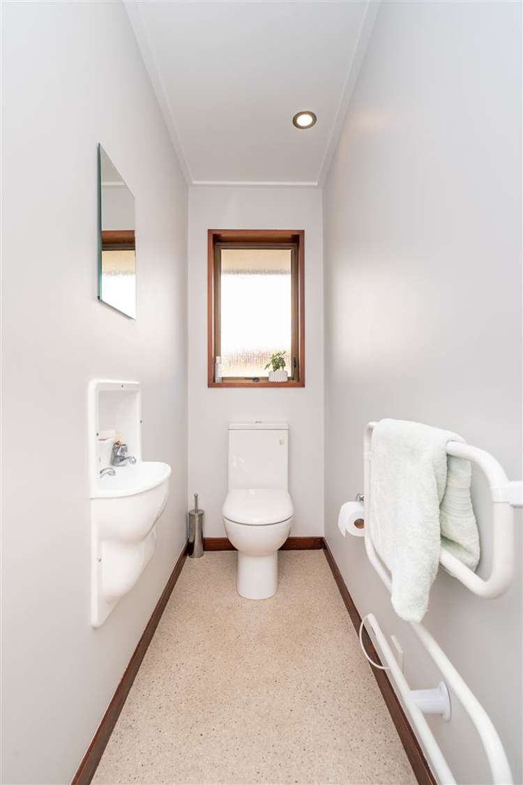 4 Emlen Place Mosgiel_11