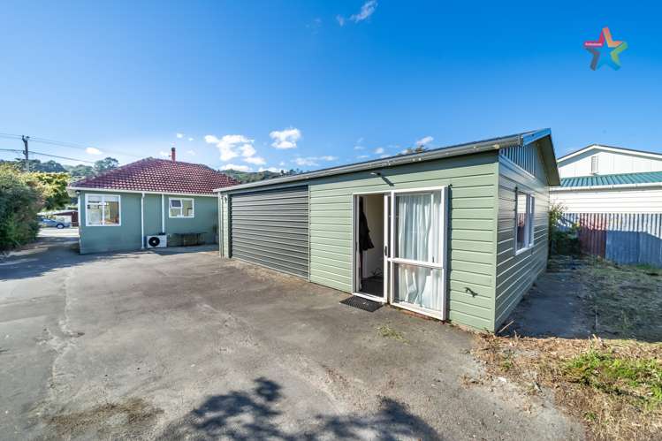 88 Main Road Wainuiomata_1
