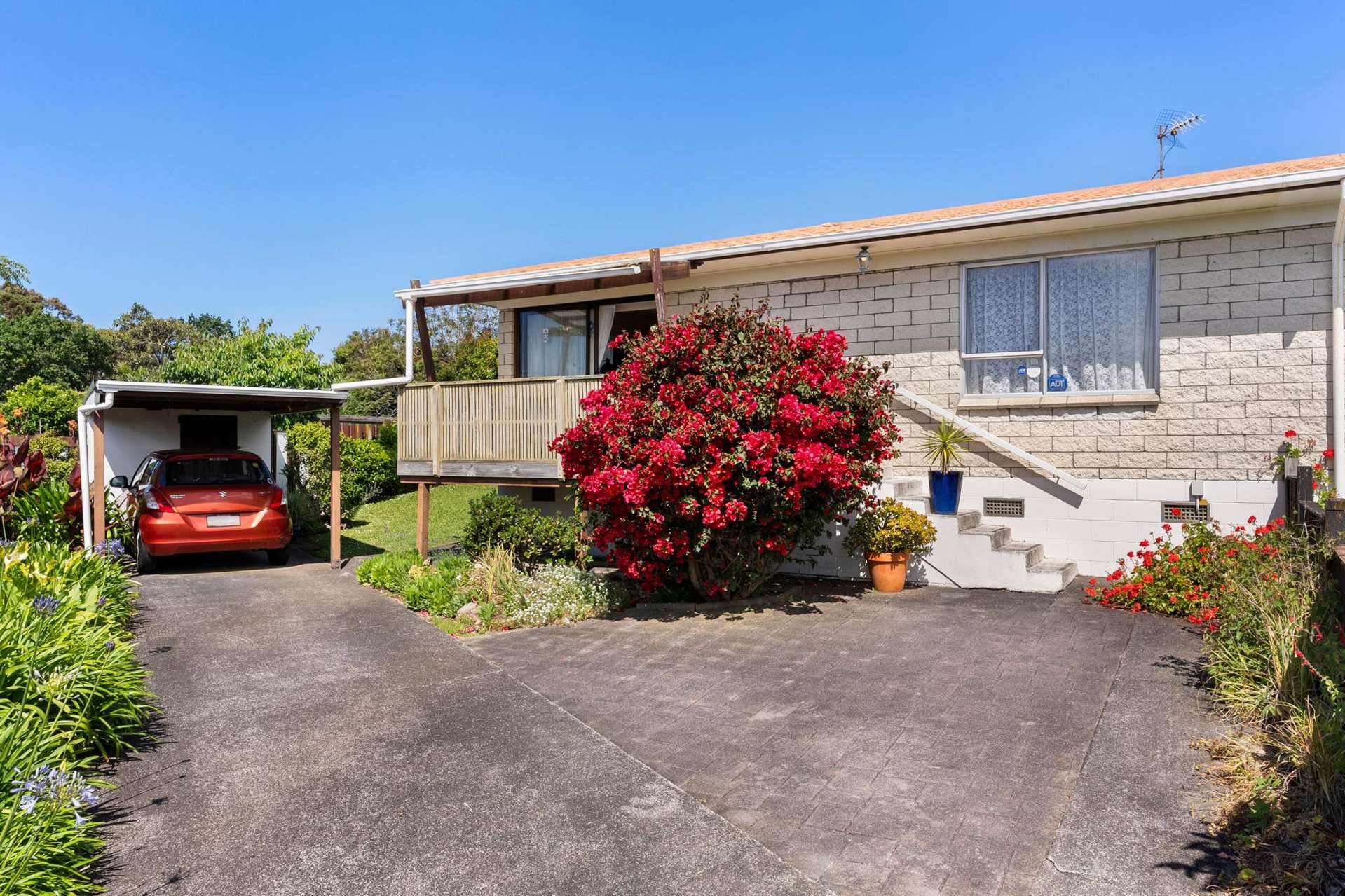 2/4 Dalwhinnie Parade Highland Park_0