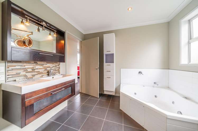 82B Kirton Drive Riverstone Terraces_15