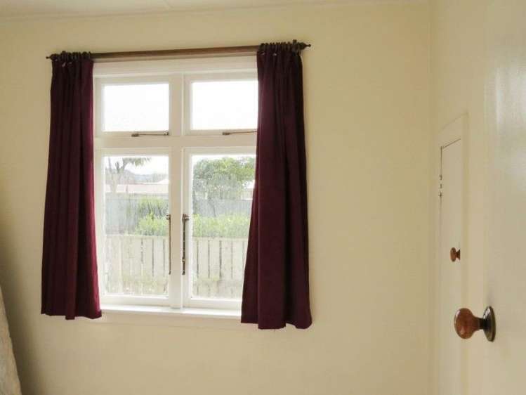 68 Tyndall Street Pahiatua_9