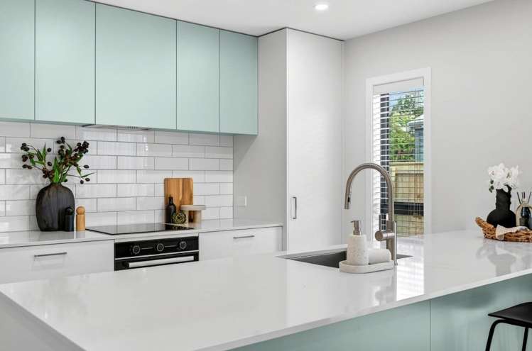 83D South Road 10754_2