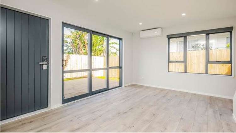 Moncrieff Avenue Clendon Park_1