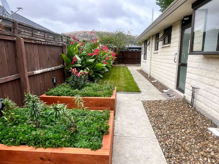 31 Laing Crescent Heathcote Valley_18