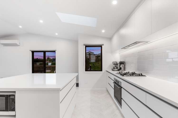 12 Capitol Road Matakatia_10