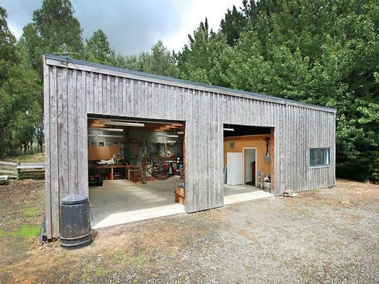 127 Kahuterawa Road Linton_7