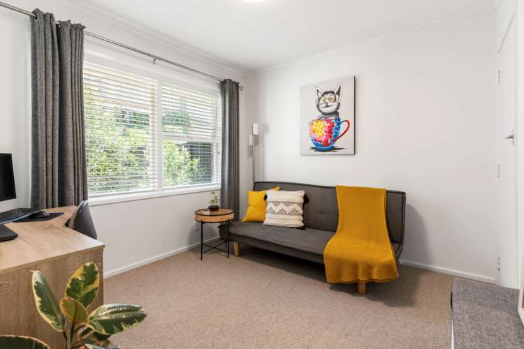 1/6 Kororo Street Northcote_7