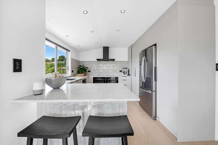 27 Omana Heights Drive Maraetai_20