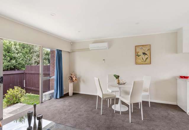 3/94 Beaumonts Way Manurewa_4