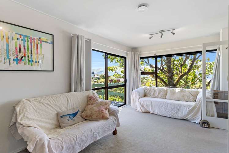 55 Ranui Crescent Diamond Harbour_10