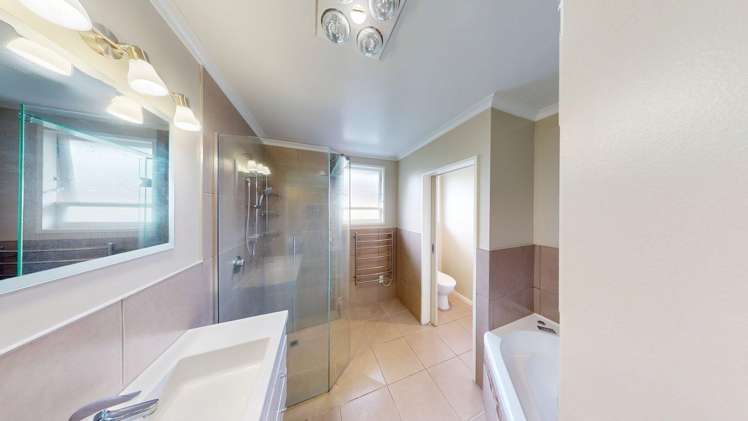 7 Raglan Avenue Cloverlea_15
