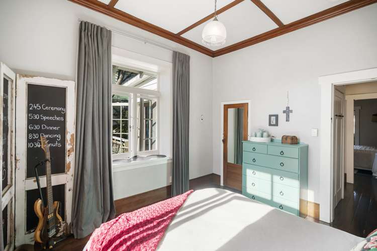 19 Queen Street Northcote Point_12