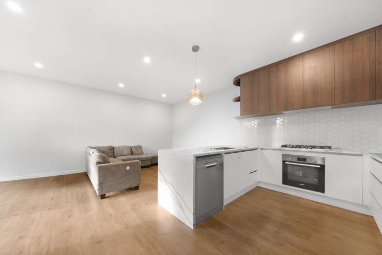 6 Wheki Place Swanson_25