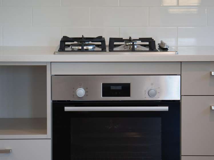 2/42 Ladeira Place Fitzroy_4