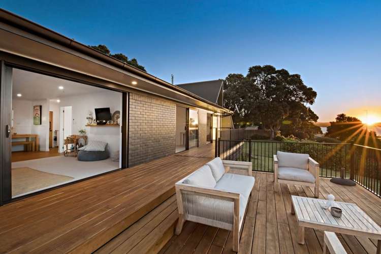 131 Torkar Road Clarks Beach_26