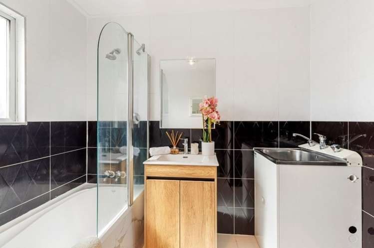 8/28 Locarno Avenue Sandringham_3