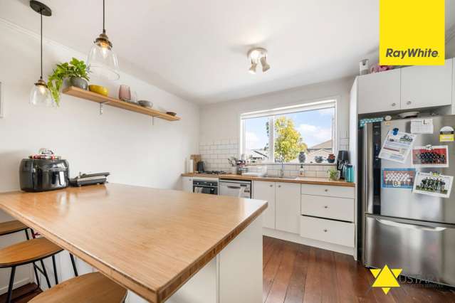 37 Willerton Avenue New Lynn_4