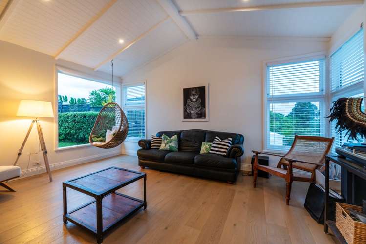 12 Bayside Avenue Te Atatu Peninsula_10