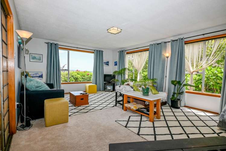 10 Whitcombe Terrace Hokitika_4