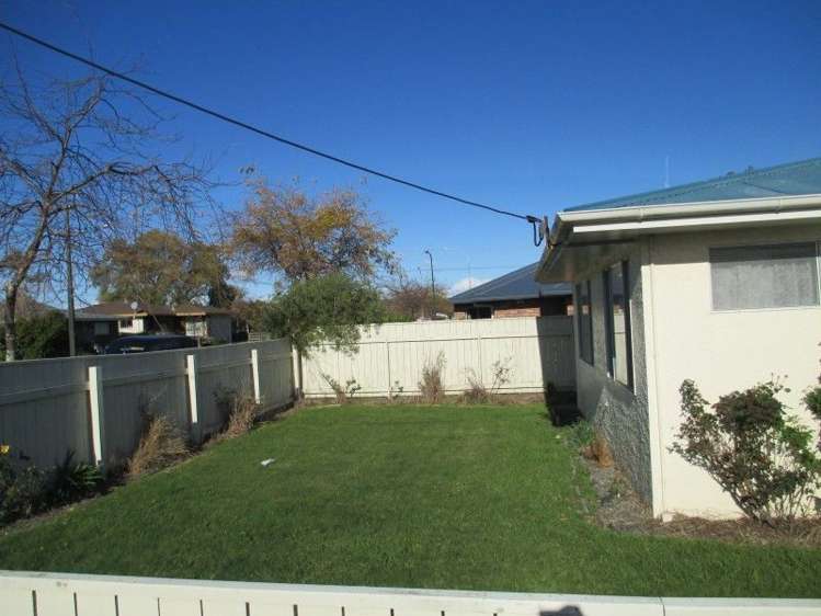 21 Monrad Street Highbury_10