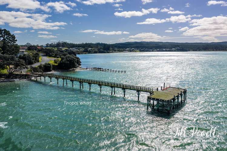 13 Moana Road Tinopai_39