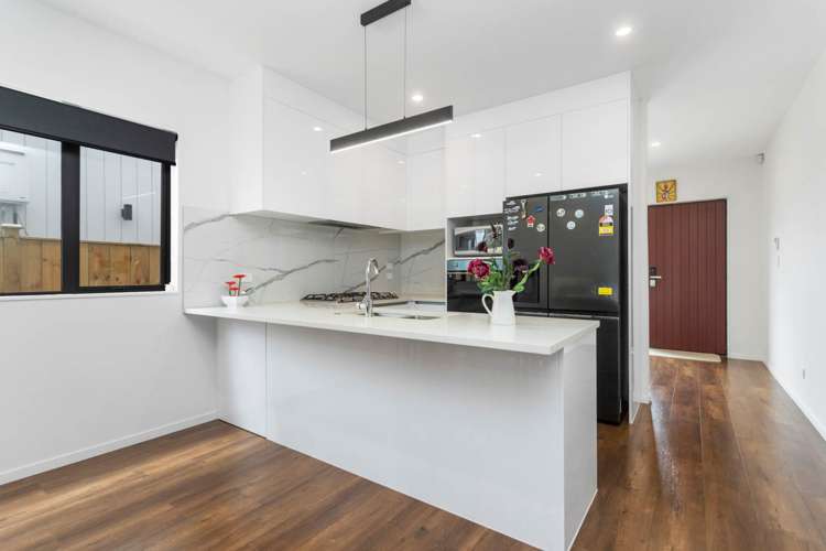 33 Hermitage Street Flat Bush_9