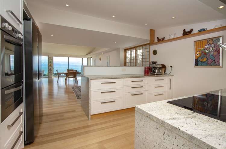 104b Princes Drive Britannia Heights_11