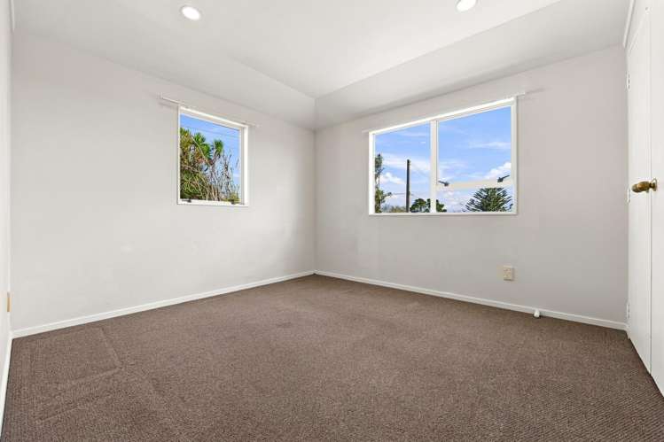 2/249 Richardson Road Mount Roskill_15