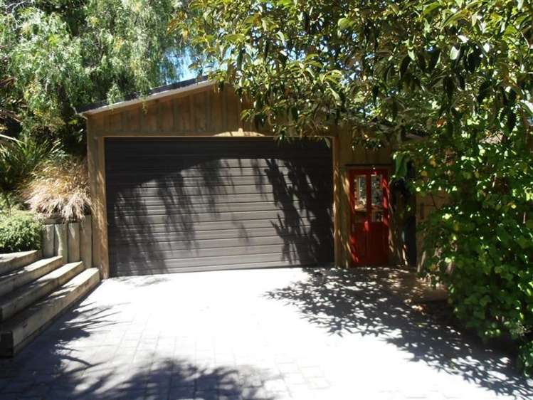 38 Athol Street Glenduan_19