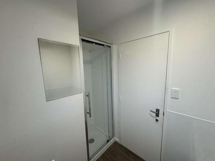 26 Langdale Avenue 10587_9