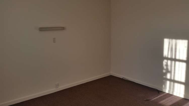 2/100 Fraser Street 11234_3