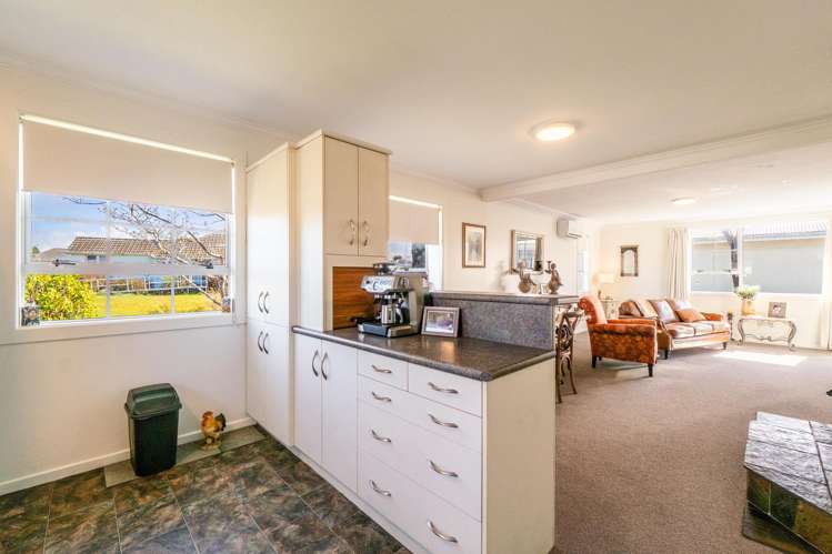 73 Conway Crescent_4