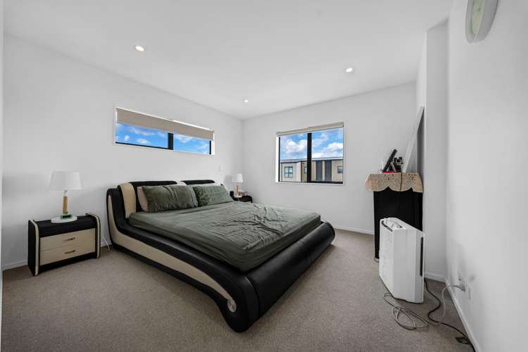 7 Renga Renga Road Flat Bush_10