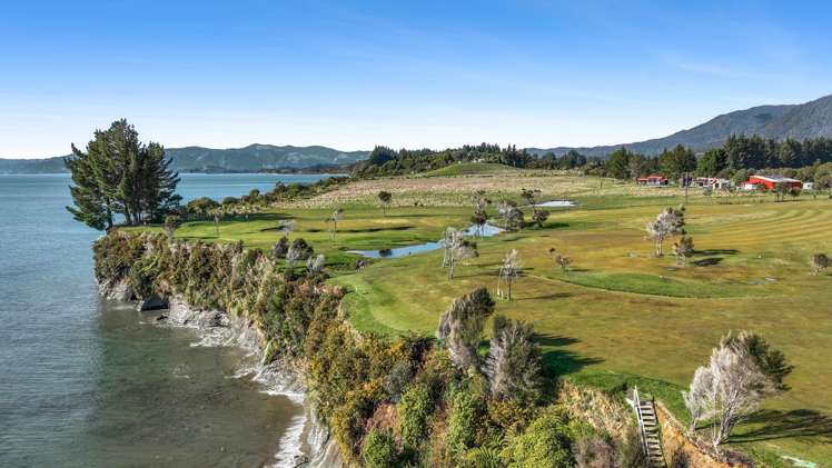 1232 Takaka-Collingwood Highway Onekaka_25