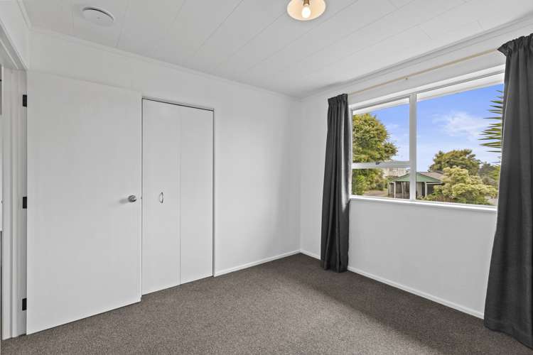 7 Te Ngaere Place Merrilands_12