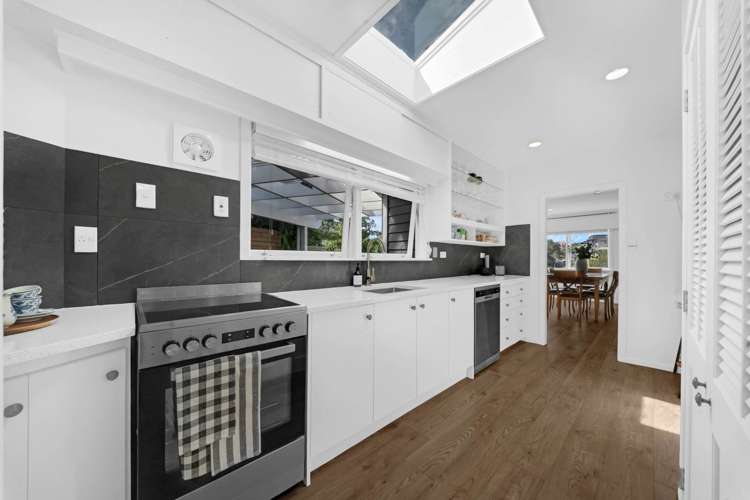 1/7 Jutland Street Mairangi Bay_7